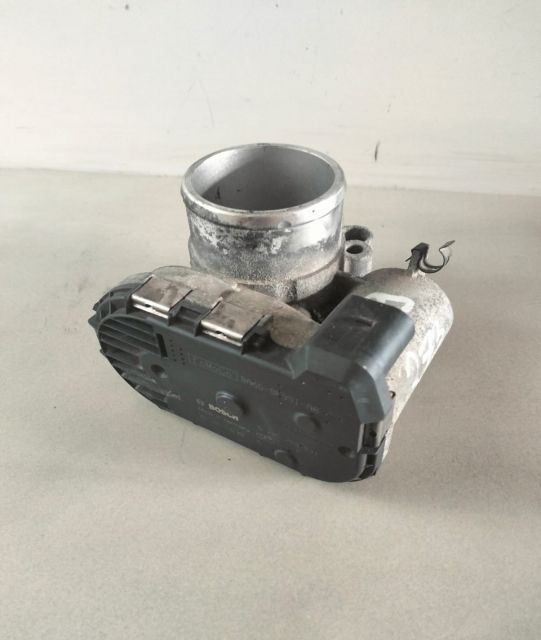 Clapeta accelerație 8A6G9F991AB Ford Fusion prima generatie seria