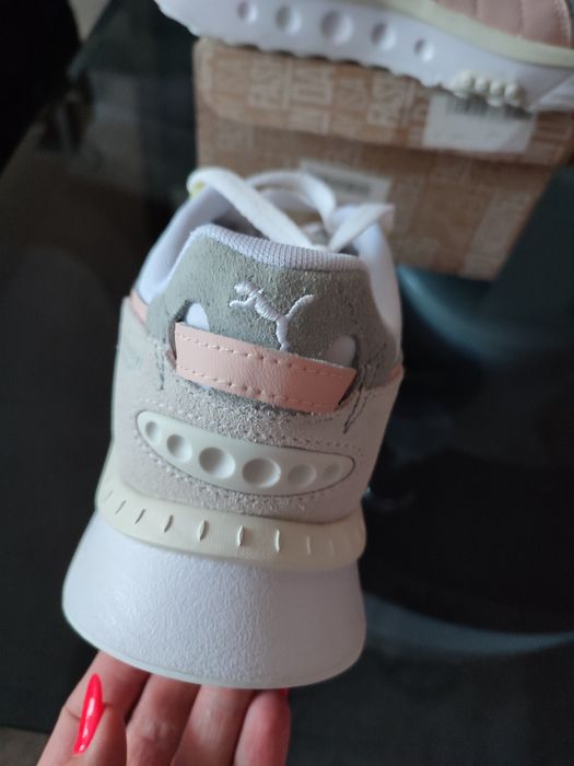 Дамски маратонки Puma 39 номер