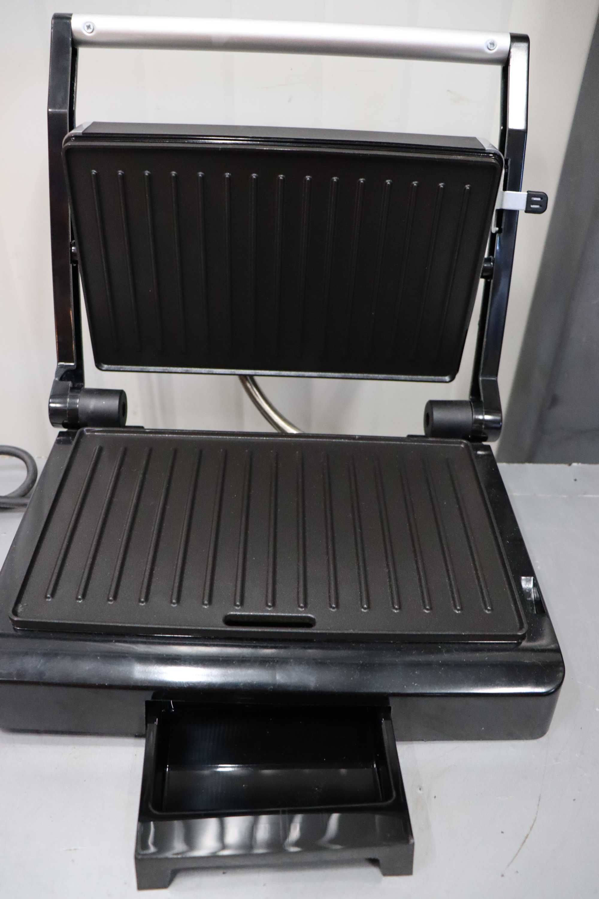 Tristar Gril de Contact 1000W GR-2854незалепващо покритие, лек дефект