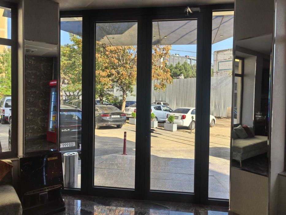 Сдается в аренду офис 52м2 с ремонтом Ойбек метро