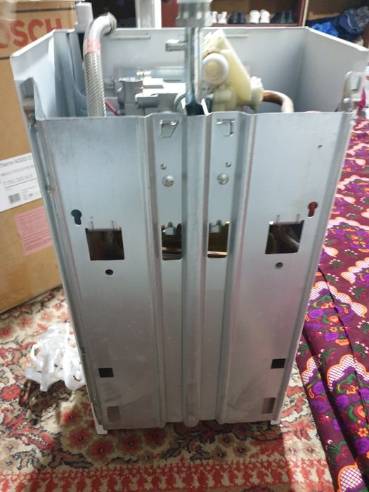 Газовый колонк..