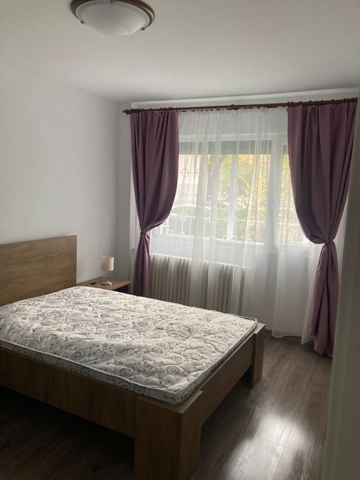 Inchiriez apartament in Titan, Str. Postăvarul  energie pozitivă
