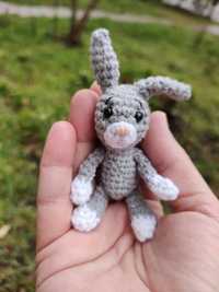 Плетено мини зайче,Плетена кукла герой от компютърна игра