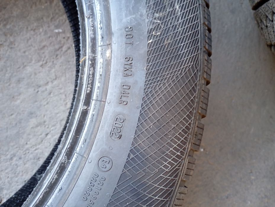Гуми Continental 225/60R20