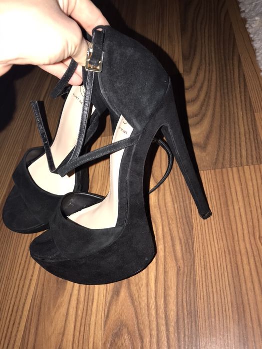 Sandale piele intoarsa