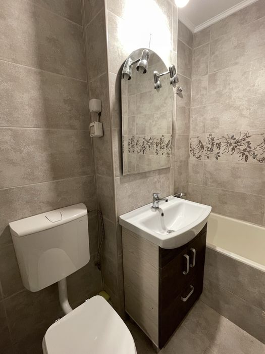 Inchiriez apartament 2 camere Favorit