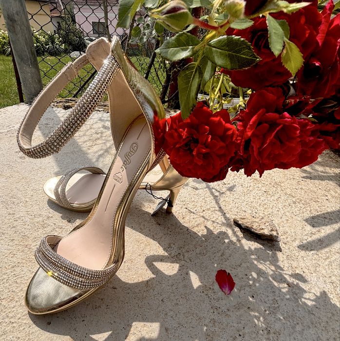 Sandale Buffalo auri