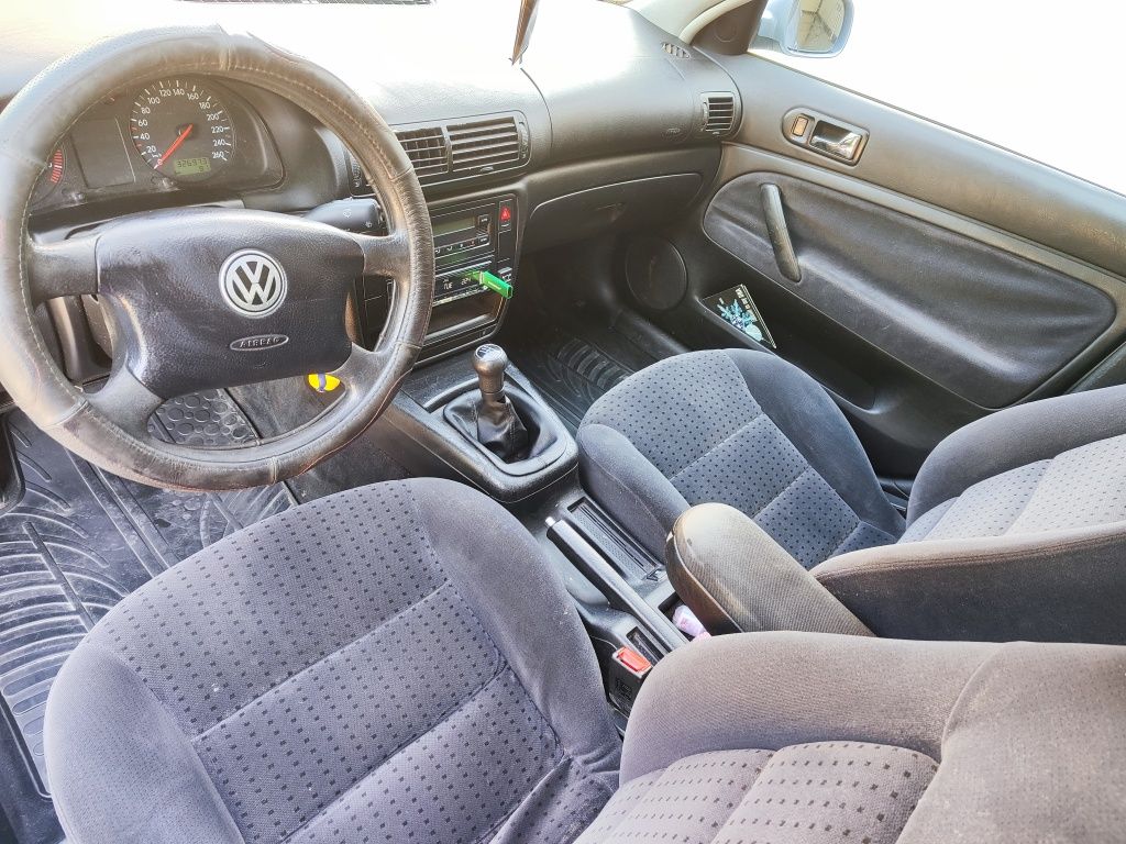 Volkswagen Passat 4