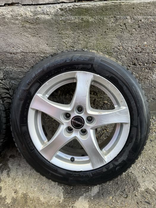 Jante R15 cu anvelope Wolkswagen Polo