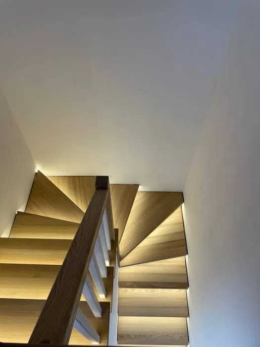 Лестницы из дерева. Производство, установка, обшивка