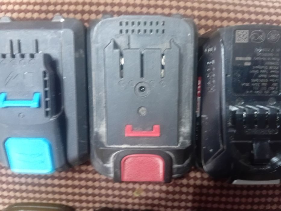 Acumulatori 14,18si21v