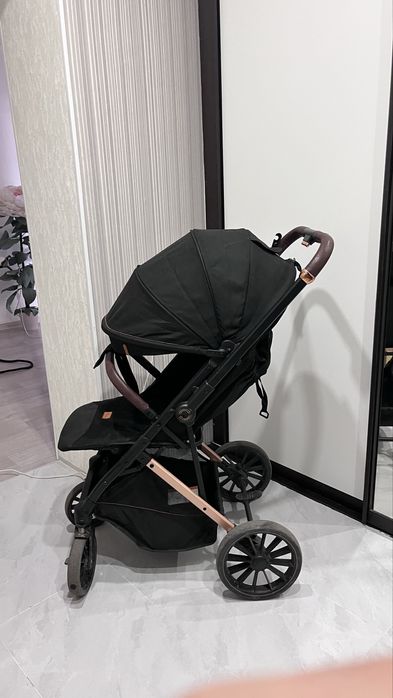 Самая лучшая удобная коляска