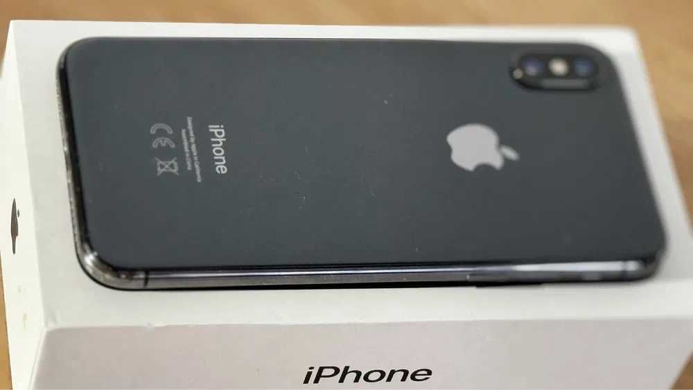 Iphone X  64 GB Space Gray  liber in orice retea