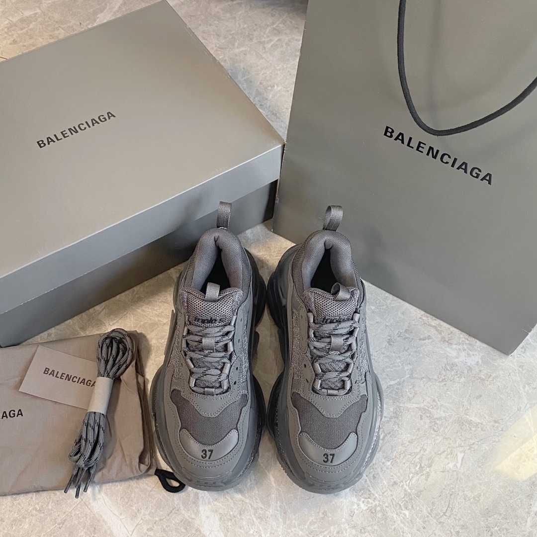 Adidasi Balenciaga Triple S - Premium