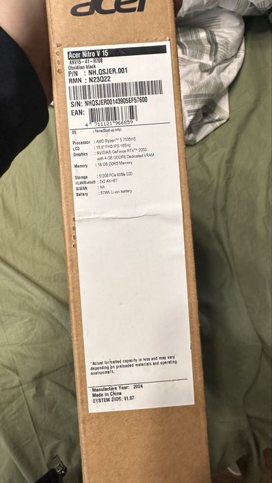 Ноутбук новый не пользовались асер