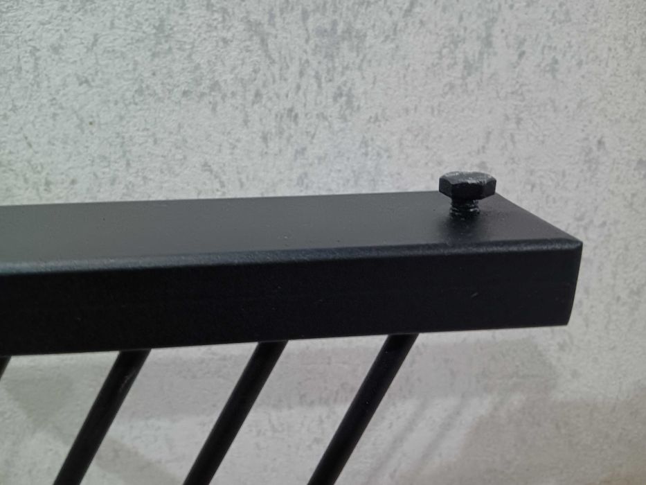 Метални крака за маса