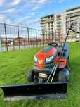 Tractoras de tuns iarba Husqvarna Kawasaki V2 28.0 Ore Functionare