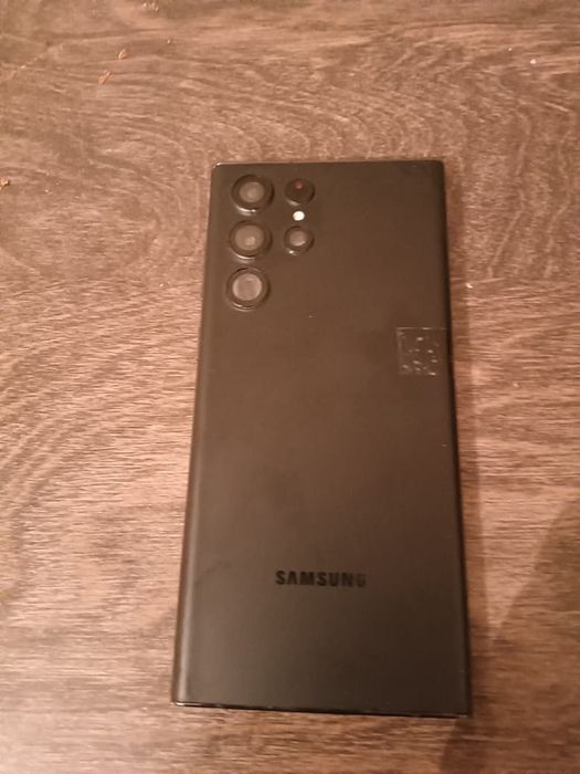 Самсунг с 22 ултра