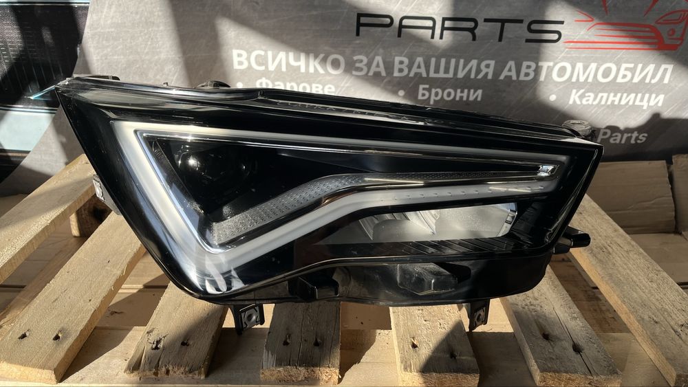 2 броя десен и 1 брой ляв фар Seat Ateca Cupra Facelift 2020-