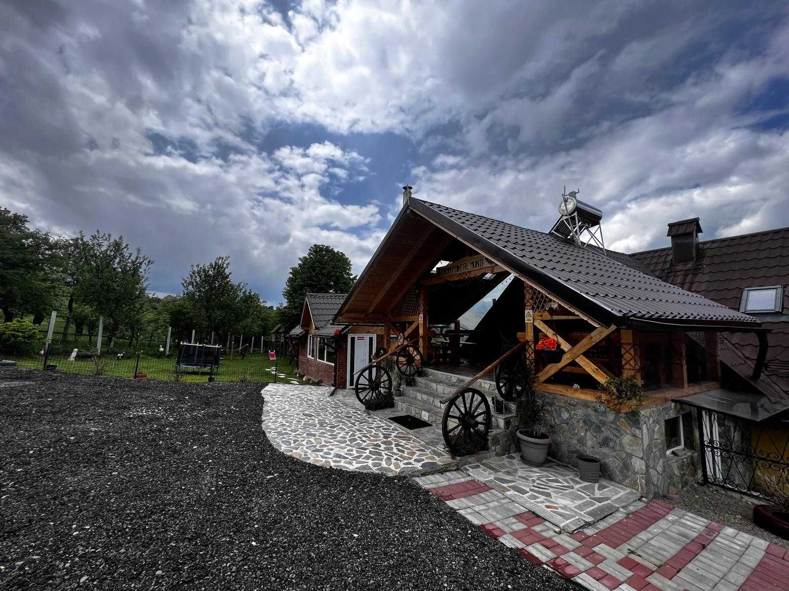 Cazare Casa Drumul dintre Munti