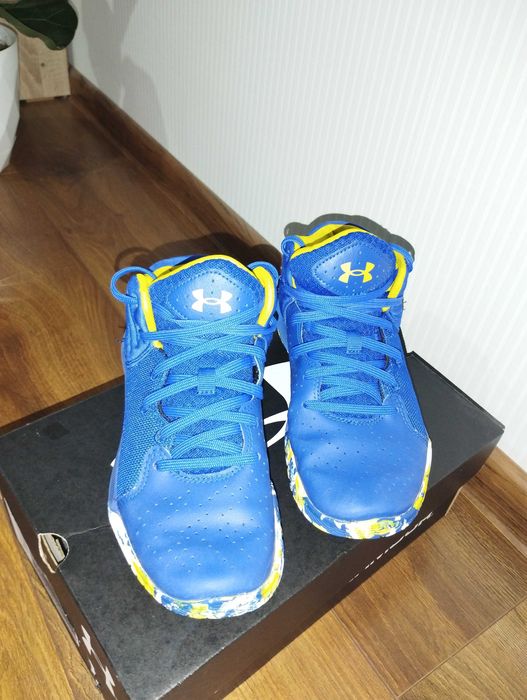 Маратонки  Under armour