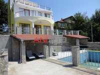 Къща в Варна-Бриз площ 360 цена 260000