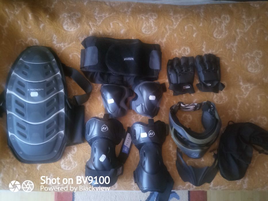 Echipament protectie scooter, skatebord Tecnno Pro Black