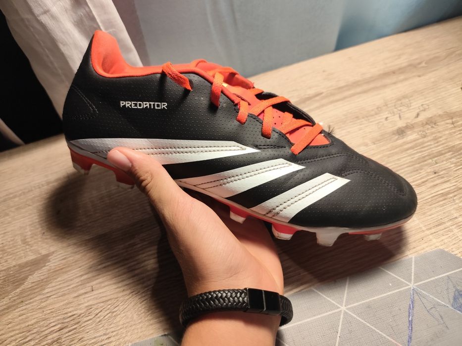 Adidas Predator Club
