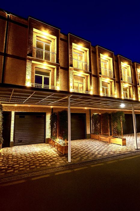 Продается однокомнытние евро квартиры с ремоном мебелью и техникой