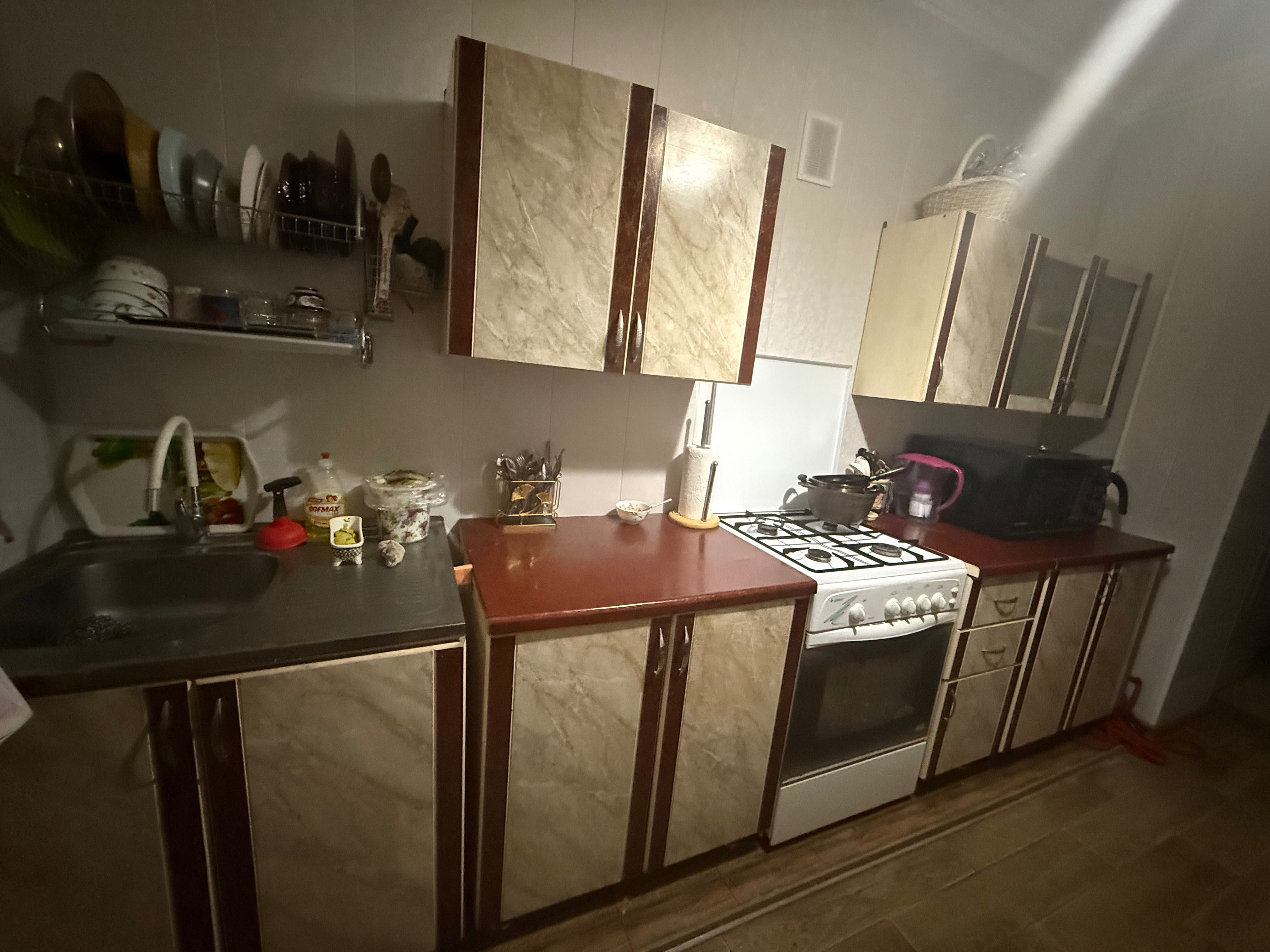 Кухонный гарнитур, кровать