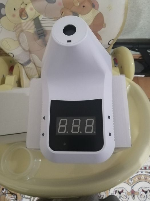 Продам бесконтактный градусник