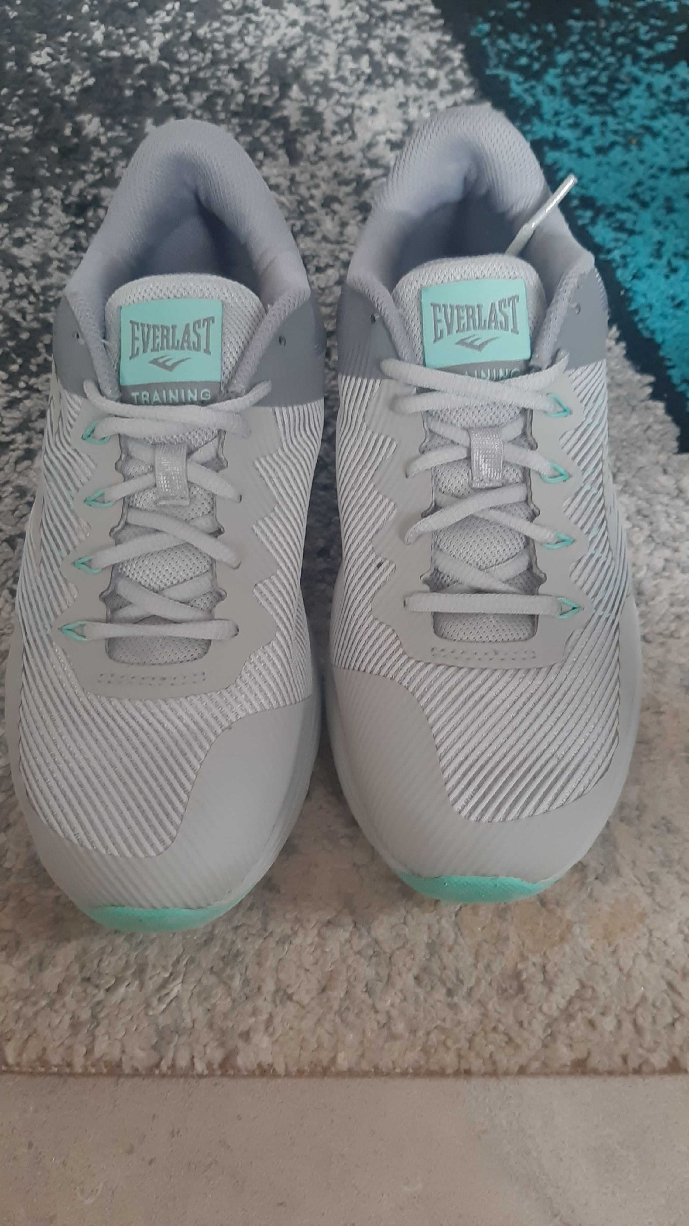 Adidasi usori everlast  numarul 37