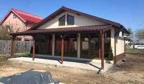 Case pe structura metalica