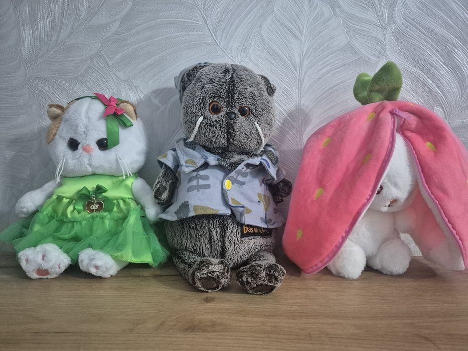 Продам игрушки мягкие и развивающие