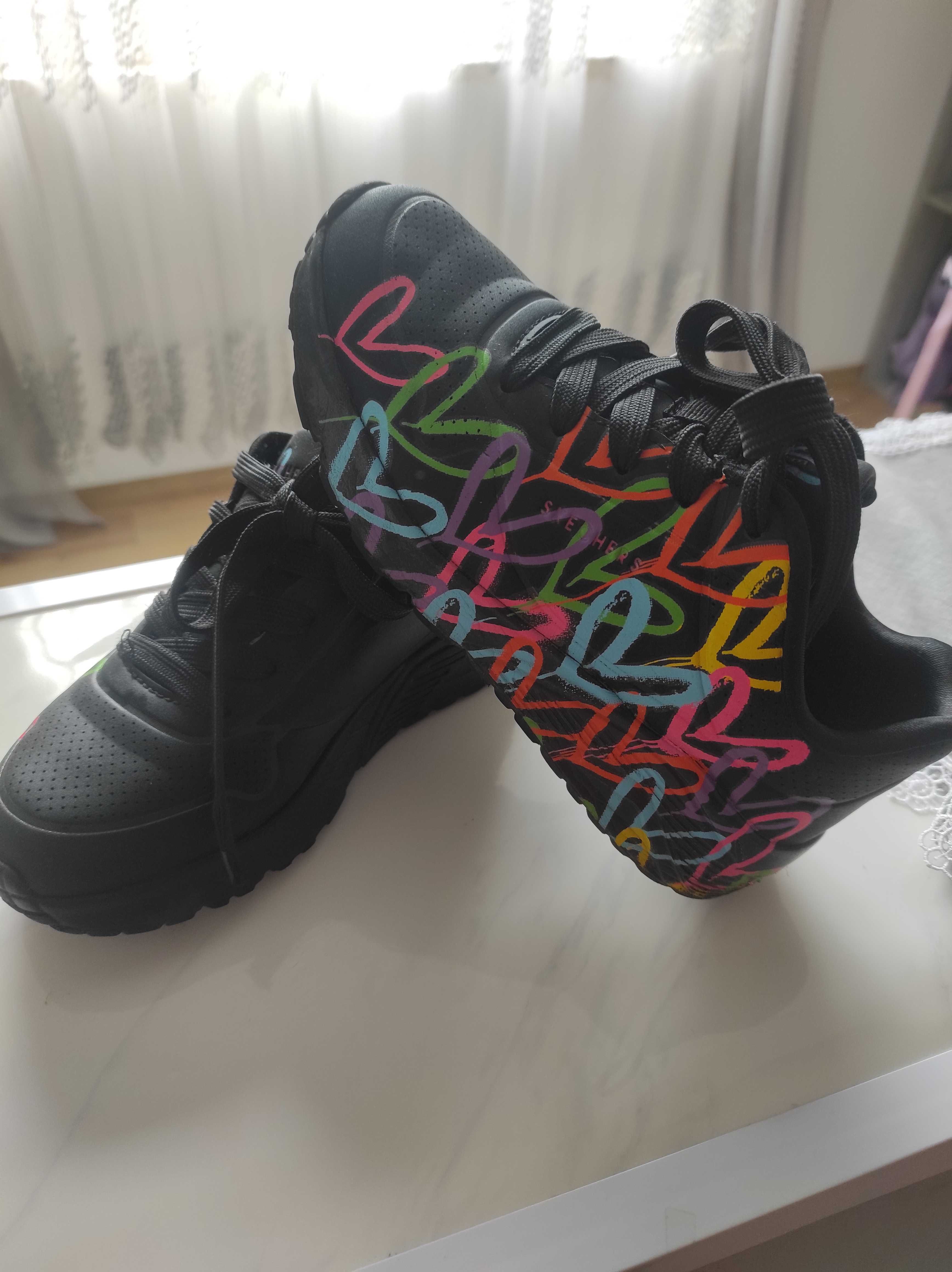 Детски маратонки skechers