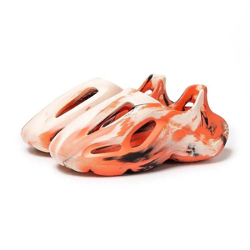 Yeezy сандали tie-dye