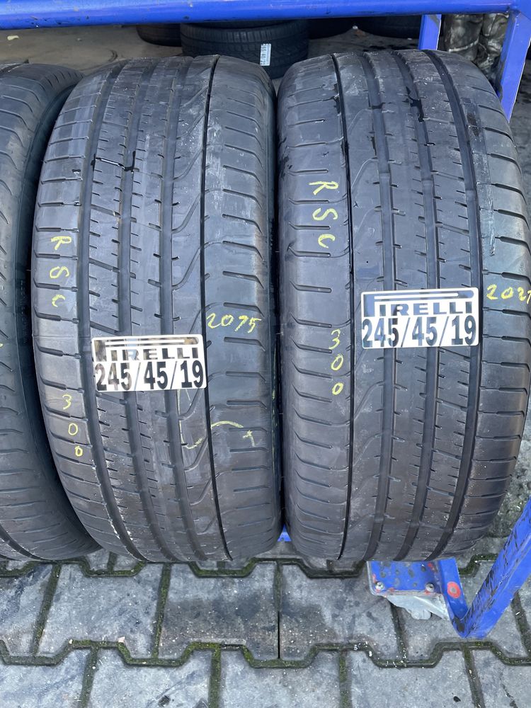 245/45/19 Pirelli RSC