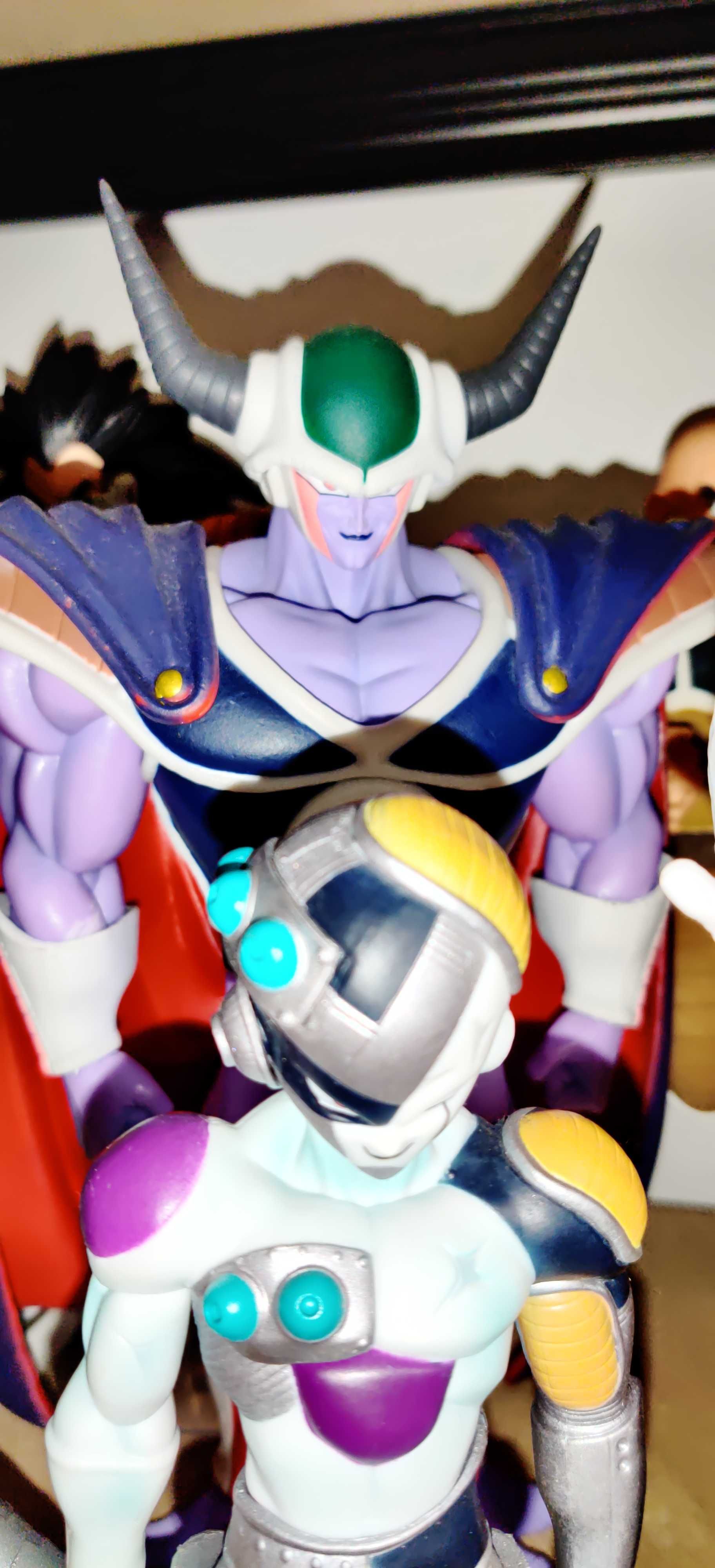 Dragon Ball Z - King Cold Frieza Cyborg Trunks Intro- 26 cm colectie