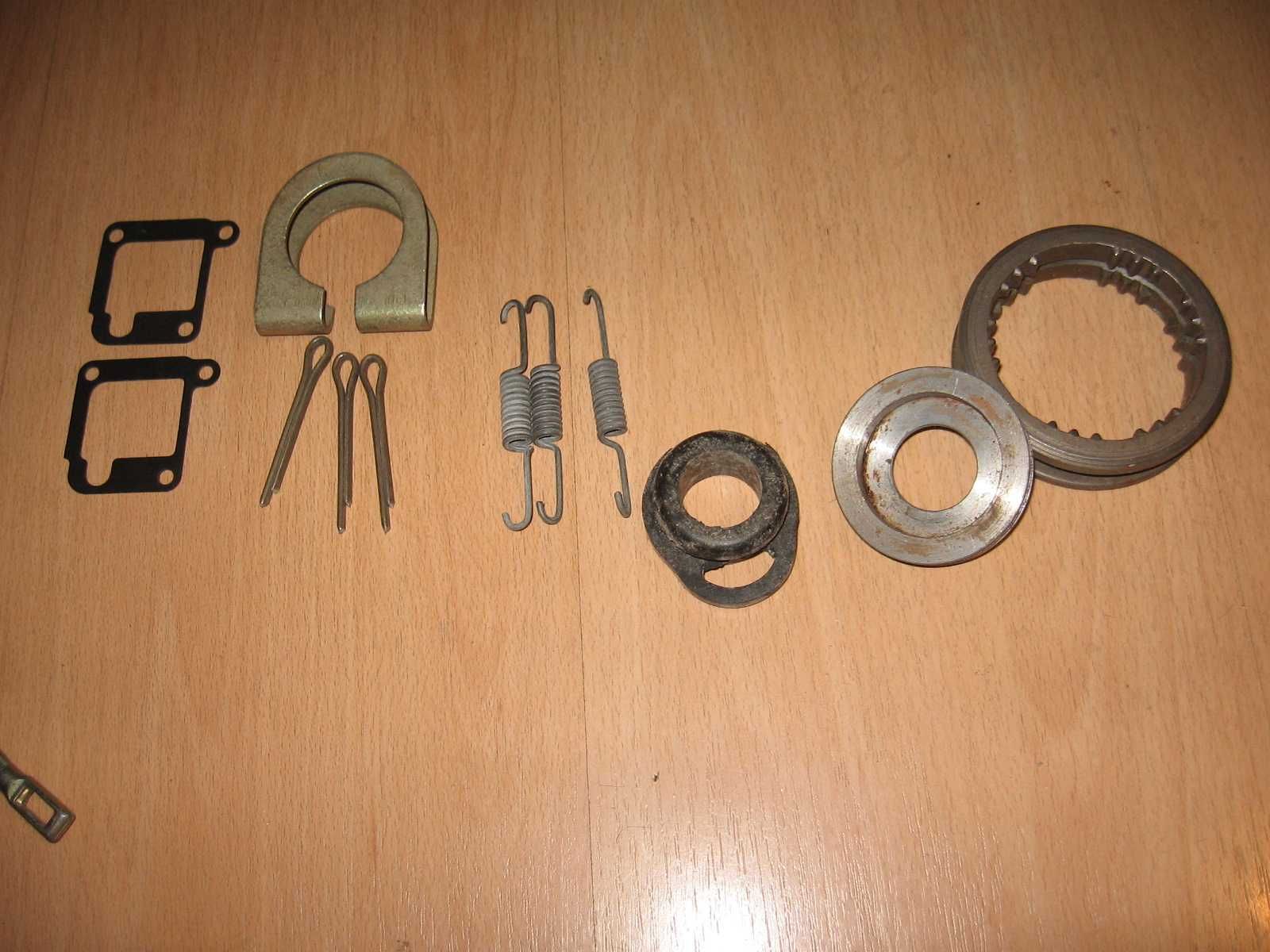 Продавам части за Trabant 601S
