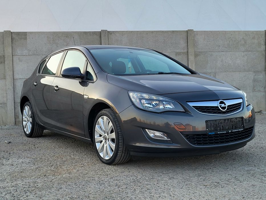 Opel Astra J 2013/ 1.7 Eco-flex/ euro 5/adus recent