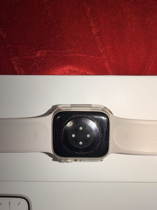 Apple Watch Series 7, 41mm – Starlight