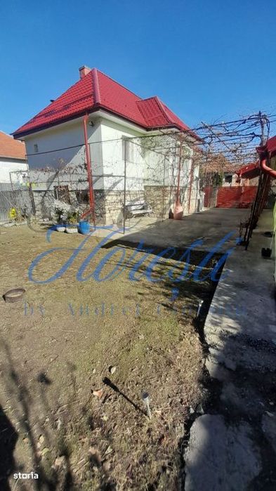 Casa individuala 4 camere 124 mp,4000 mp teren zona Cuzaplac