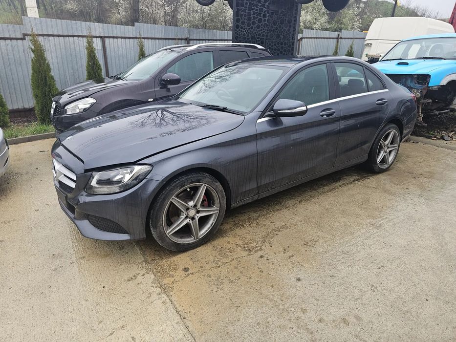 Dezmembrez piese auto Mercedes W205 C220 euro 5 an 2014 piele UK