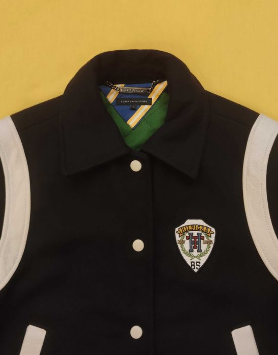 Jacheta/Geaca Tommy Hilfiger - dama Colledge