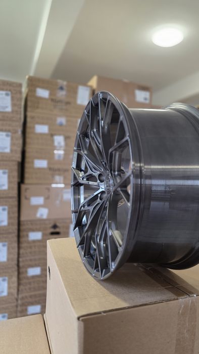 Jante Forjate noi R21 Touareg Audi A4 A5 A6 A7 A8 Q3 Q4 Q5 Q7 Q8