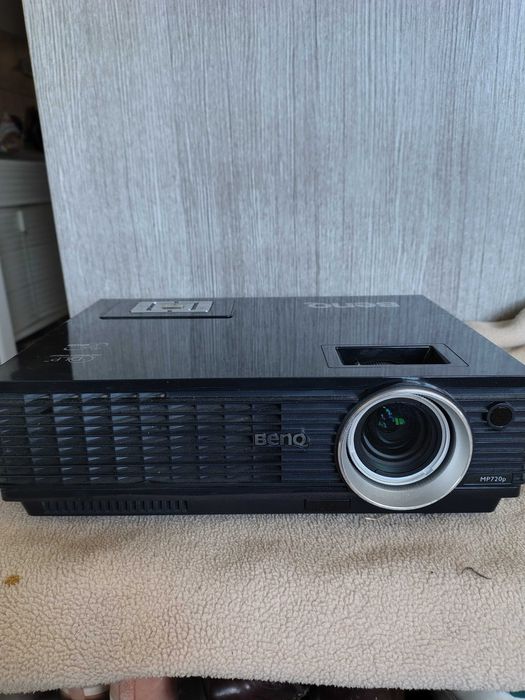 video proiector benq