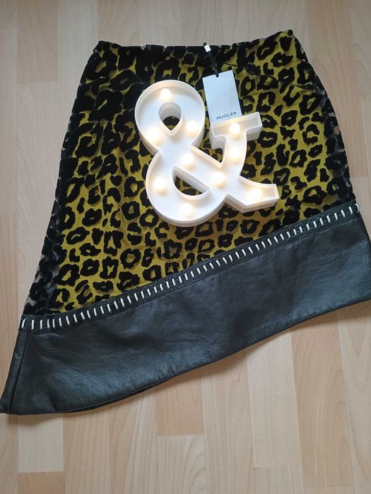 Оригинална Страхотна Пола MUGLER