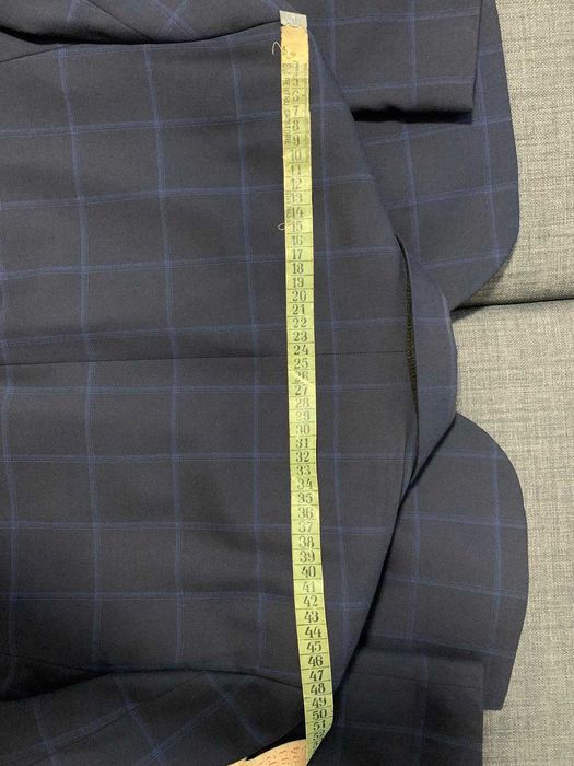 Sacou barbati Roberto Lara (Satu Mare) marime 52, lana, bleumarin