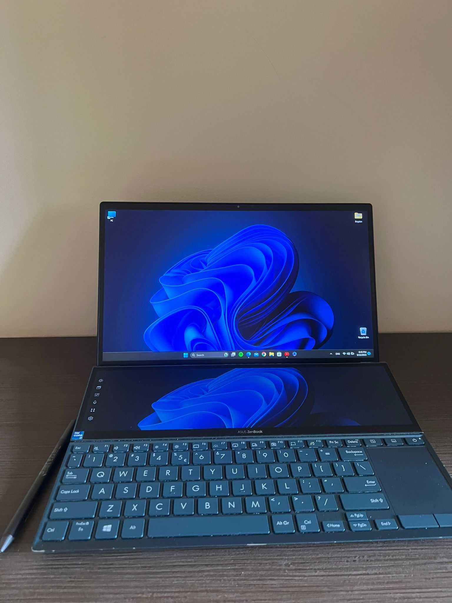 ASUS ZenBook Duo 14