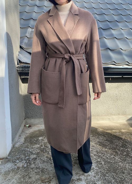 Вълнено палто тип халат Zara в тъмно бежово